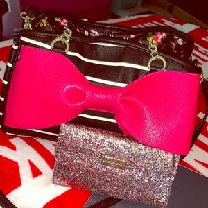 BETSY JOHNSON CROSSBODY